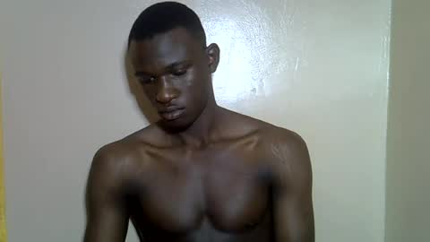 clive_damian online show from June 19, 12:33 pm