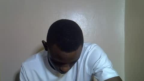 clive_damian online show from June 17, 8:03 pm