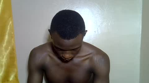 clive_damian online show from June 24, 3:46 am