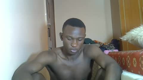 clive_damian online show from July 6, 4:20 am