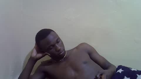 clive_damian online show from February 22, 6:28 am