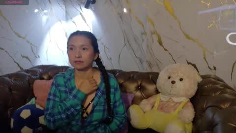 Cloe online show from December 14, 2:40 am