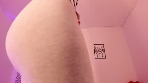 cloe online show from October 29, 9:59 pm