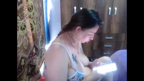 cloepussy online show from May 26, 5:08 pm