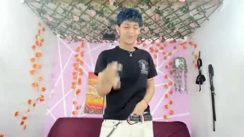 Snapshot of club_latinboys chatting on September 13, 2:08 pm club_latinboys online show from September 13, 2:08 pm