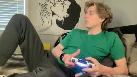 Clyde Austin online show from January 15, 7:34 pm