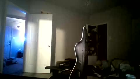 Snapshot of cmypenis chatting on October 12, 11:47 am Master Bates online show from October 12, 11:47 am