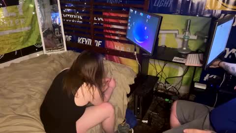 COCK N CREAMZ  WET DREAMZ online show from February 8, 10:29 am