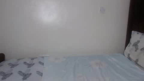 cocoa_devine online show from April 29, 11:31 pm