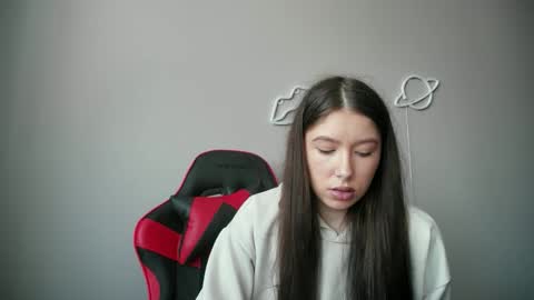 cocoberry1 online show from April 2, 9:27 am