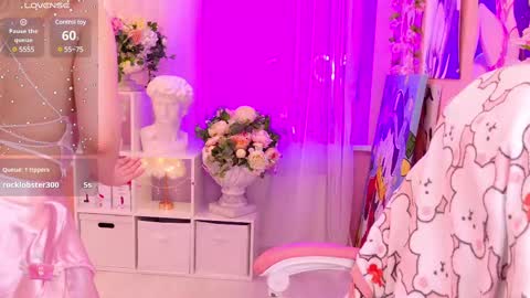 Mia online show from March 5, 9:26 pm