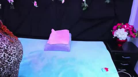 Cocoo  online show from January 17, 2:43 am