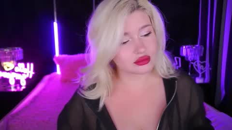 onlyfans amyleyy online show from September 30, 7:41 am