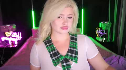 onlyfans amyleyy online show from October 18, 7:23 am