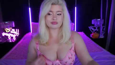 onlyfans amyleyy online show from November 11, 7:54 am