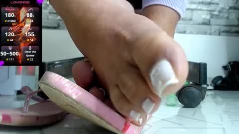 laurita online show from March 18, 1:17 pm