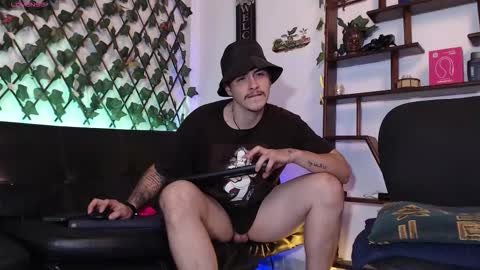 Colby Scott online show from September 19, 2:27 am