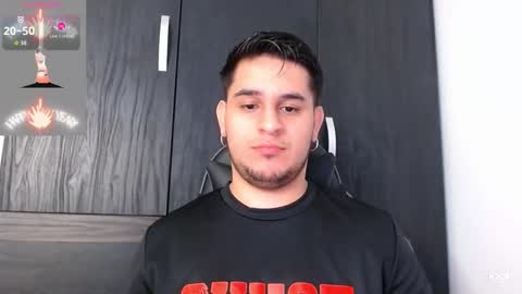 colin_lewisss online show from January 11, 1:00 am