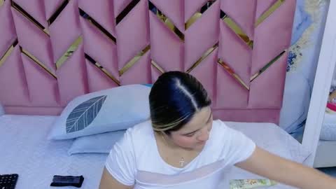  MEGAN  online show from February 1, 8:06 pm