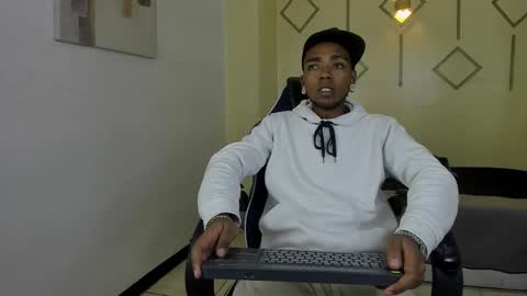 CollemanStone online show from December 23, 3:45 am