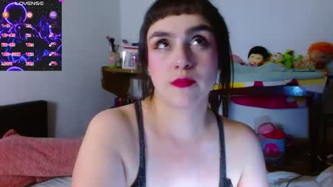 Collette online show from June 29, 11:48 pm