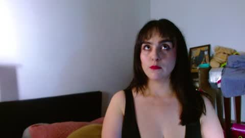 Collette online show from June 21, 5:14 am