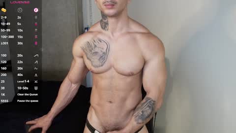 colombianmuscle8 online show from June 24, 4:03 pm
