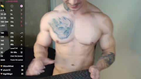 colombianmuscle8 online show from May 3, 3:12 am