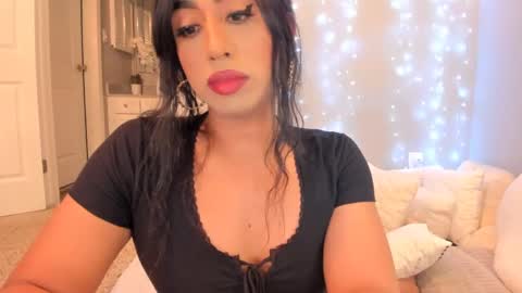 Snapshot of colombiantexas chatting on March 11, 1:26 am ........ Instagram Lorysexys online show from March 11, 1:26 am