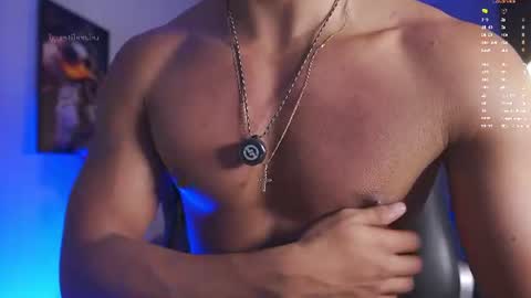 colstorw_ online show from July 28, 2:13 pm