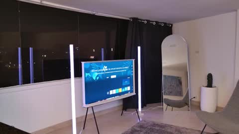 Jhoan online show from October 21, 3:33 am