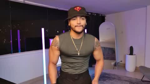 Jhoan online show from November 11, 4:03 am