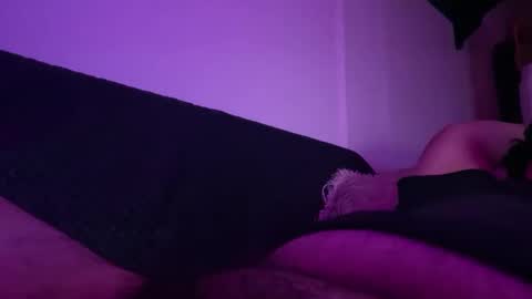 Chris online show from October 8, 2:08 am