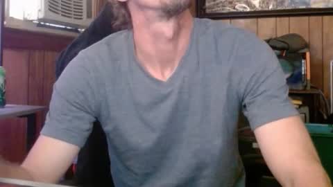 Nelson or ComicKing and sometime Peachy143 online show from March 1, 2:10 pm