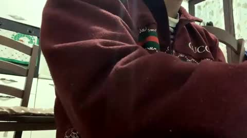 comobailamioso online show from February 16, 5:26 pm