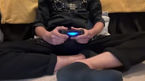 complimentme97 online show from February 11, 7:59 pm