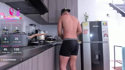 Damian and Daniel online show from February 19, 3:33 pm