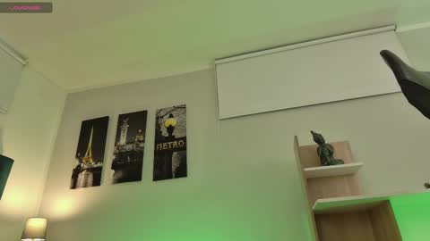 Connie online show from February 22, 8:09 pm