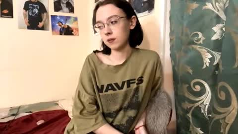consuelamcelwaine online show from March 20, 4:23 pm
