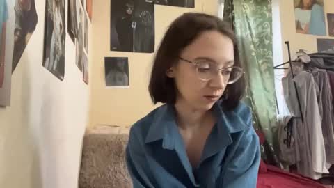 consuelamcelwaine online show from March 5, 1:42 pm