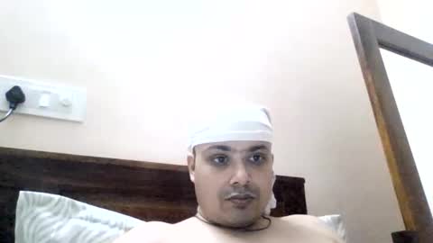 Cool Breeze09 online show from April 28, 10:08 am