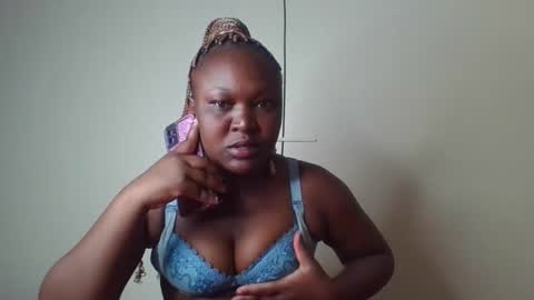 coolgirl001 online show from November 7, 8:39 am