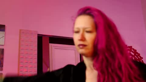 Ginger The Cringer online show from May 1, 9:25 am