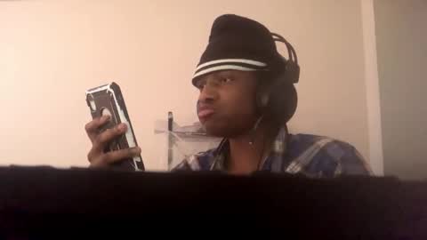 coolvibes69 online show from December 5, 7:55 pm