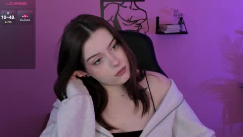 little girl who is always right or Coraline online show from February 27, 6:02 am