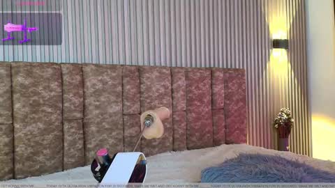 C O R A L  C A L I O P E   online show from October 26, 11:33 am