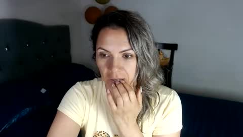 corinnasex online show from May 30, 3:43 pm