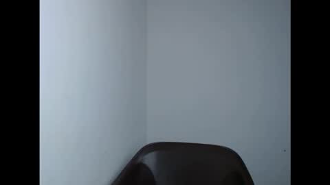 Snapshot of cornxslut chatting on October 16, 8:40 pm cornxslut online show from October 16, 8:40 pm