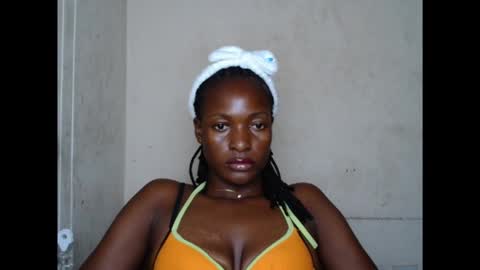 Snapshot of cornxslut chatting on September 21, 12:25 am cornxslut online show from September 21, 12:25 am