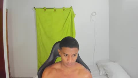 Ethan  online show from April 26, 3:20 pm
